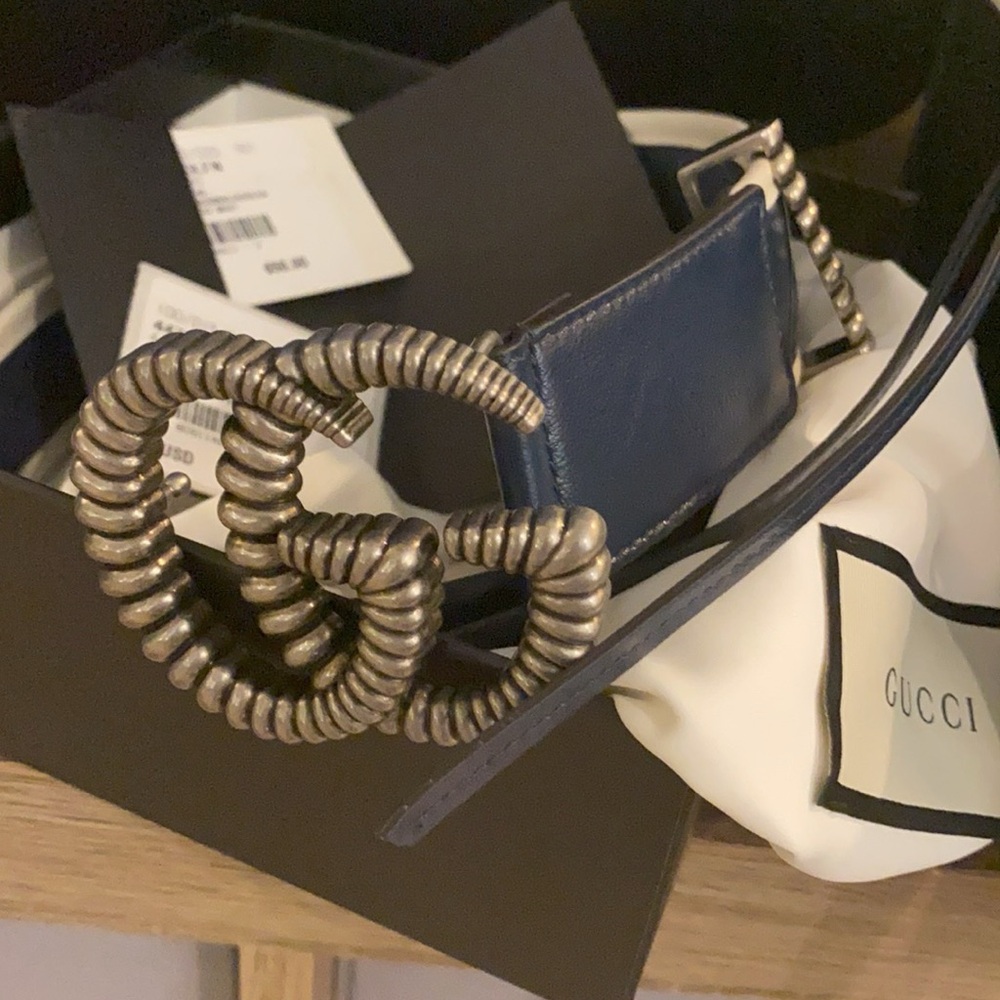 💸 SOLD - Gucci Belt - Navy Blue w/ SHW Size 38